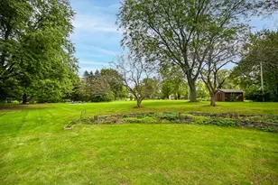 11938 N Ridgeway Ave, Mequon, WI 53097 - Photo 32