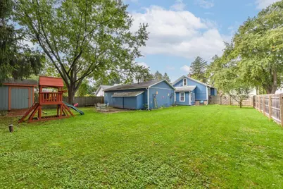 W282N6908  Main St, Merton, WI 53056 - Photo 26