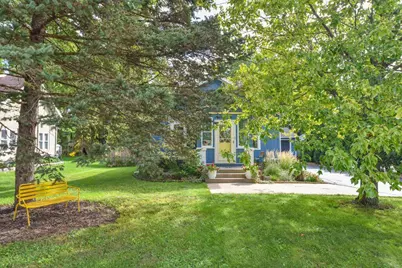 W282N6908  Main St, Merton, WI 53056 - Photo 2