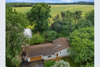 W5127  Hawkhunter Rd, Sugar Creek, WI 53121 - Photo 54