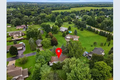 W5127  Hawkhunter Rd, Sugar Creek, WI 53121 - Photo 2