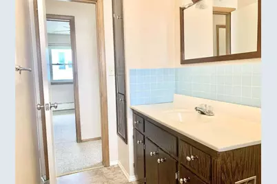 1508  Walnut St #Upper, South Milwaukee, WI 53172 - Photo 20