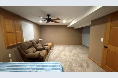 748  Elizabeth Ln, Onalaska, WI 54650 - Photo 26