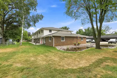 415  Fulton St, Waupaca, WI 54981 - Photo 6