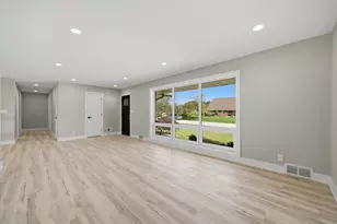 4205 86th St, Pleasant Prairie, WI 53142 - Photo 12