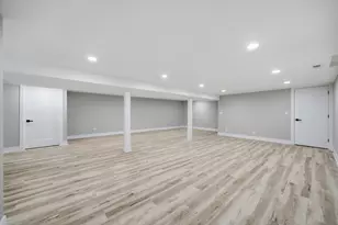 4205 86th St, Pleasant Prairie, WI 53142 - Photo 38