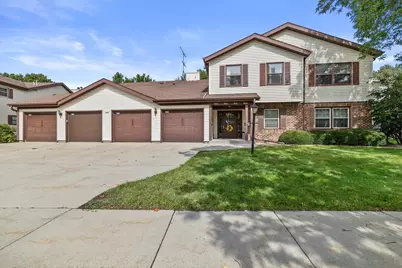 4018  81st St #39D, Kenosha, WI 53142 - Photo 1