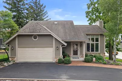 W303N2664  Maple Ave, Delafield, WI 53072 - Photo 52