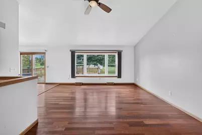 3408  97th St, Sturtevant, WI 53177 - Photo 6