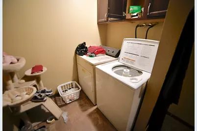 8647 N Servite Dr #111, Milwaukee, WI 53223 - Photo 10