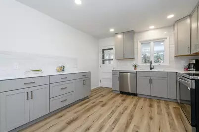 745 N Green Bay Rd, Grafton, WI 53024 - Photo 8