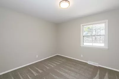 745 N Green Bay Rd, Grafton, WI 53024 - Photo 22