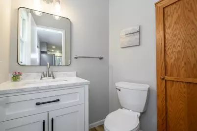 745 N Green Bay Rd, Grafton, WI 53024 - Photo 14
