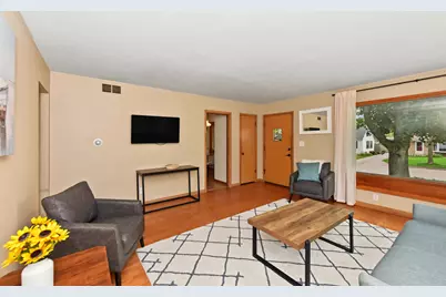 1120 S 102nd St, West Allis, WI 53214 - Photo 4