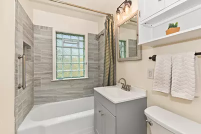 1120 S 102nd St, West Allis, WI 53214 - Photo 10