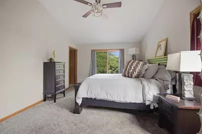 11506 W Janet Ct, Franklin, WI 53132 - Photo 18