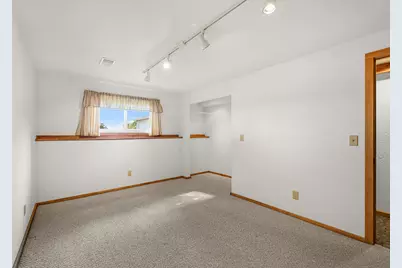 W3144  Thiesen Ln, Jefferson, WI 53137 - Photo 32