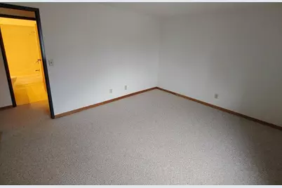 115  Carriage Way #6, Palmyra, WI 53156 - Photo 8