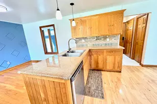 3640 W 7 Mile Rd, Racine, WI 53108 - Photo 14