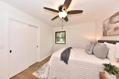 5565 S Monaco Pl, Hales Corners, WI 53130 - Photo 22