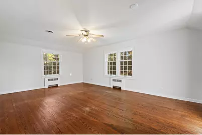 9373 N Lake Dr, Bayside, WI 53217 - Photo 34