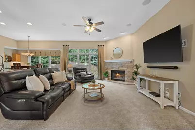 950  River Park Dr, Waukesha, WI 53189 - Photo 4