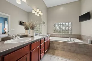 950 River Park Dr, Waukesha, WI 53189 - Photo 16