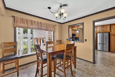 6023  Princeton Ln, Racine, WI 53402 - Photo 10
