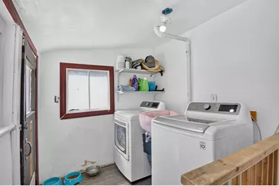 513 N Memorial Dr, Racine, WI 53404 - Photo 28
