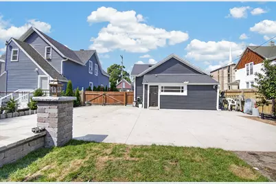 513 N Memorial Dr, Racine, WI 53404 - Photo 8