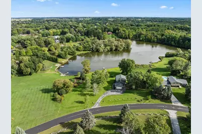 N5454  Crystal Springs Dr, Fredonia, WI 53021 - Photo 6
