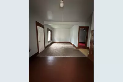 2222 W Finn Pl, Milwaukee, WI 53206 - Photo 2