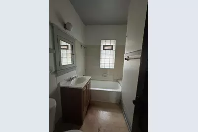 2222 W Finn Pl, Milwaukee, WI 53206 - Photo 6