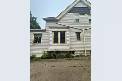 2222 W Finn Pl, Milwaukee, WI 53206 - Photo 22