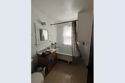 2222 W Finn Pl, Milwaukee, WI 53206 - Photo 18