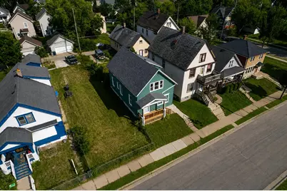 2618 N 24th Pl, Milwaukee, WI 53206 - Photo 28