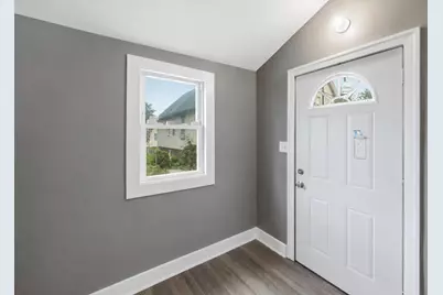 2618 N 24th Pl, Milwaukee, WI 53206 - Photo 16