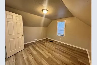 3928 N 30th St, Milwaukee, WI 53216 - Photo 18