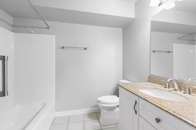 N80W12900  Fond Du Lac Ave #5, Menomonee Falls, WI 53051 - Photo 18