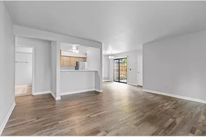 N80W12900  Fond Du Lac Ave #5, Menomonee Falls, WI 53051 - Photo 10