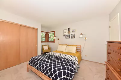 5405 N Shasta Dr, Glendale, WI 53209 - Photo 14