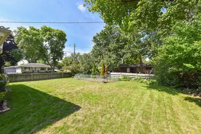 5405 N Shasta Dr, Glendale, WI 53209 - Photo 28