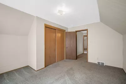 430  Cedar St, Hartford, WI 53027 - Photo 14