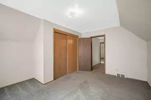 430 Cedar St, Hartford, WI 53027 - Photo 14