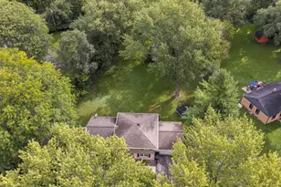 W276N1606 Spring Creek Dr, Pewaukee, WI 53072 - Photo 42