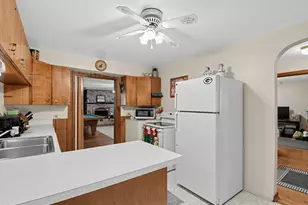 2515 Dombrowski Blvd, Racine, WI 53405 - Photo 8