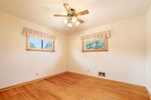3828 E Van Eimeren Ave, Cudahy, WI 53110 - Photo 34