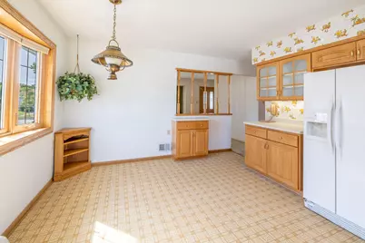 3828 E Van Eimeren Ave, Cudahy, WI 53110 - Photo 18