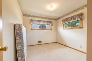 3828 E Van Eimeren Ave, Cudahy, WI 53110 - Photo 28
