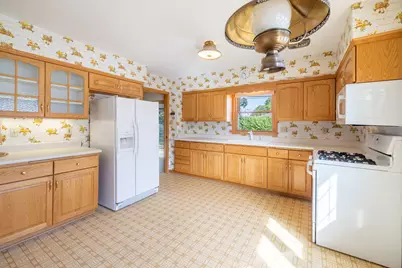 3828 E Van Eimeren Ave, Cudahy, WI 53110 - Photo 14